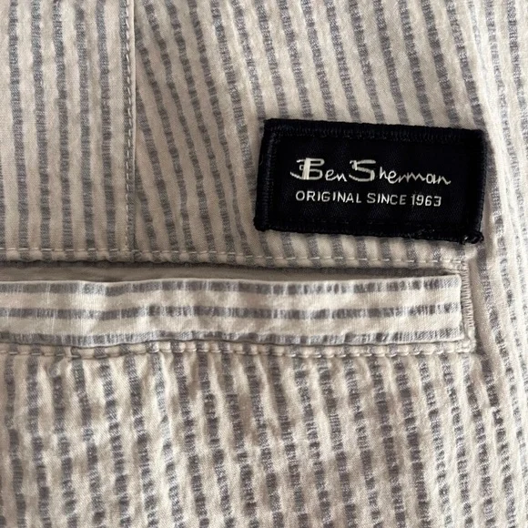 Ben Sherman Mens Seersucker Shorts size 34 Blue White Stripe Stretch Flat Front - Picture 3 of 4